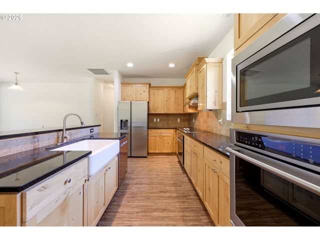 11855 Se JED Ct, Sandy, OR 97055