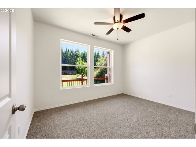 11855 Se JED Ct, Sandy, OR 97055