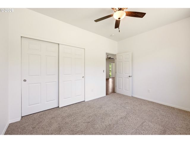 11855 Se JED Ct, Sandy, OR 97055