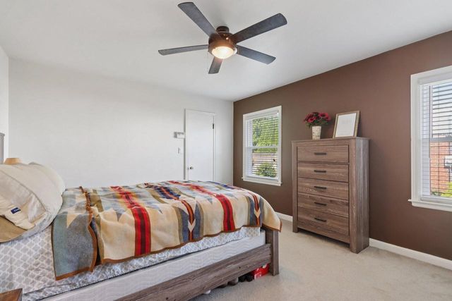 10710 W Auer AVENUE, Wauwatosa, WI 53222