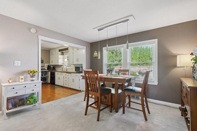 10710 W Auer AVENUE, Wauwatosa, WI 53222