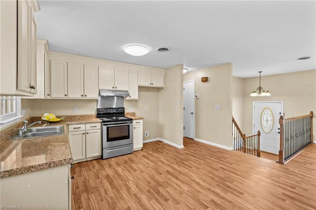 535 Log Barn Road, Salisbury, NC 28146