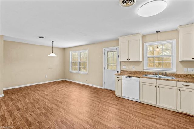 535 Log Barn Road, Salisbury, NC 28146