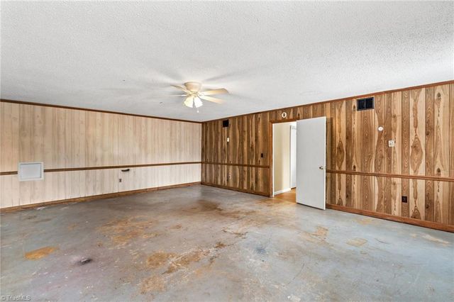 535 Log Barn Road, Salisbury, NC 28146