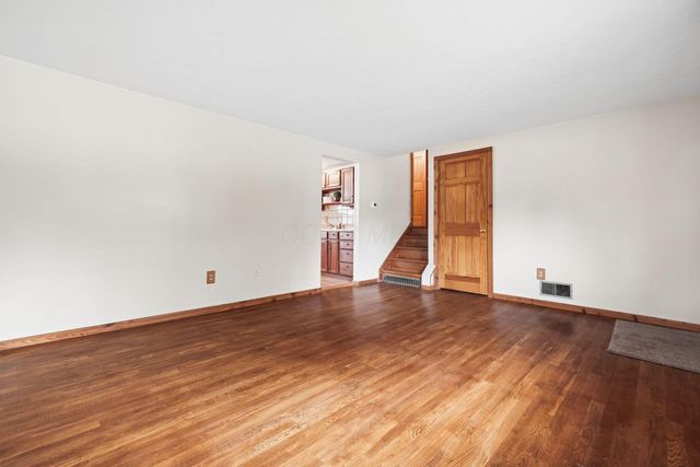 1494 Cranwood Drive, Columbus, OH 43229