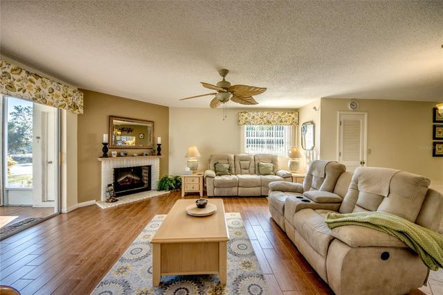 7001 NEW POST DRIVE 4, North Fort Myers, FL 33917