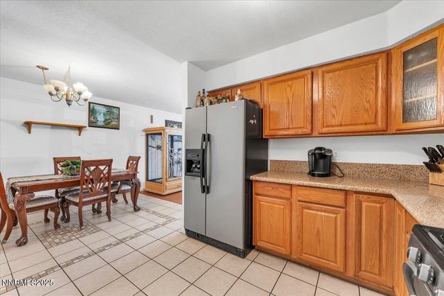 1250 Oxford Avenue, Sparks, NV 89431