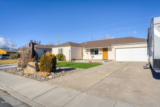 1250 Oxford Avenue, Sparks, NV 89431