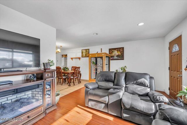 1250 Oxford Avenue, Sparks, NV 89431