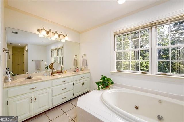 1531 Enota Avenue NE, Gainesville, GA 30501