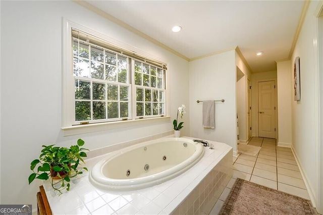 1531 Enota Avenue NE, Gainesville, GA 30501