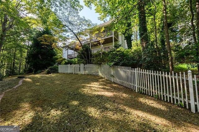 1531 Enota Avenue NE, Gainesville, GA 30501