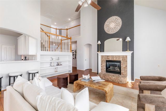 9732 Lacey Lane, Fort Worth, TX 76244