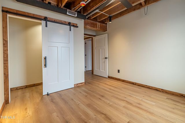 453 East Main Street 200, Kingsport, TN 37660