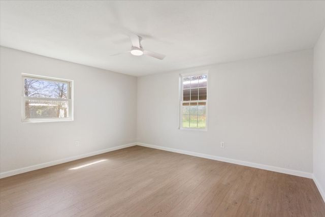 183 3rd Street, Elm Mott, TX 76640