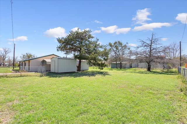 183 3rd Street, Elm Mott, TX 76640