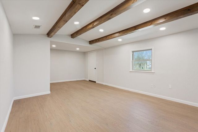 183 3rd Street, Elm Mott, TX 76640