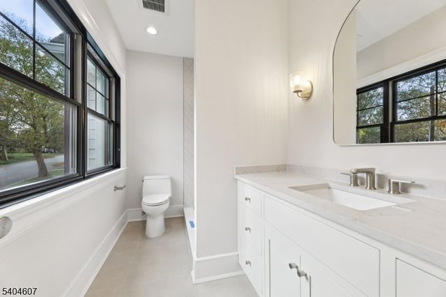 25 Beverly Rd, Madison Boro, NJ 07940