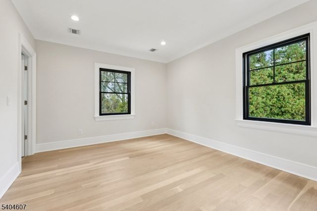 25 Beverly Rd, Madison Boro, NJ 07940