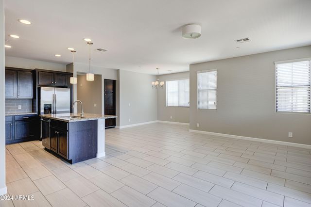 4777 S FULTON RANCH Boulevard 2066, Chandler, AZ 85248