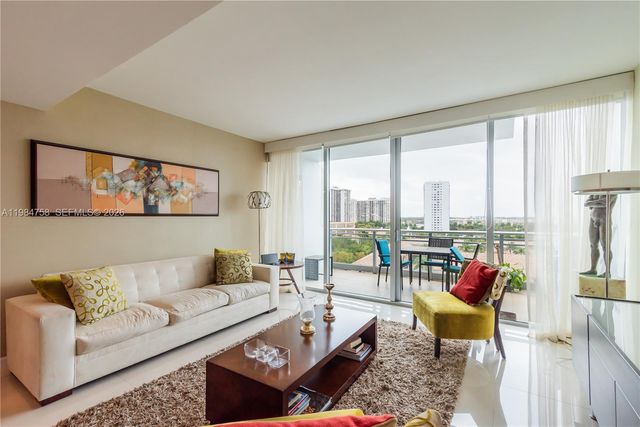 2950 NE 188th ST 504, Aventura, FL 33180