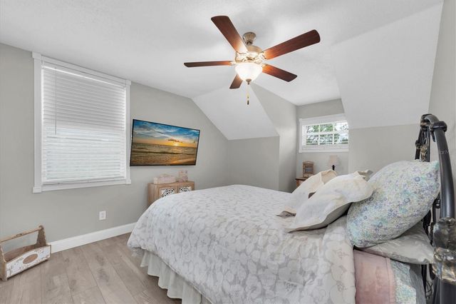 13102 CARROLLWOOD CREEK DRIVE, Tampa, FL 33624