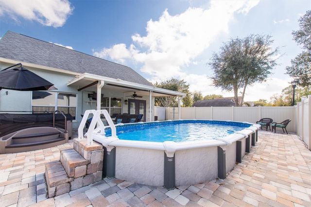 13102 CARROLLWOOD CREEK DRIVE, Tampa, FL 33624