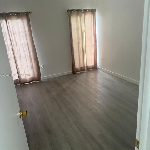 9159 SW 77th Avenue 211, Miami, FL 33156