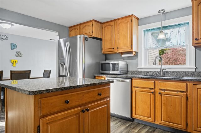379 Dover Avenue, East Providence, RI 02914