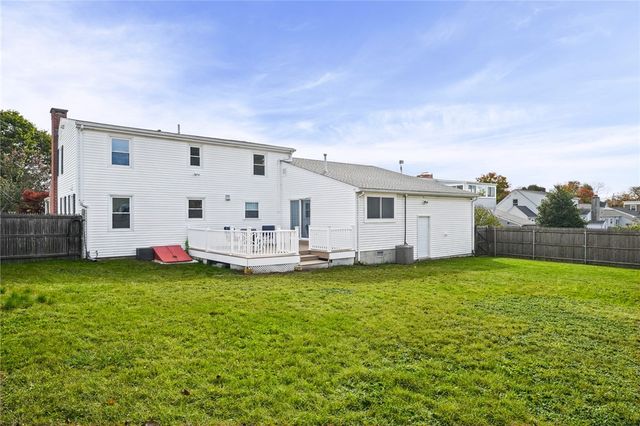 379 Dover Avenue, East Providence, RI 02914