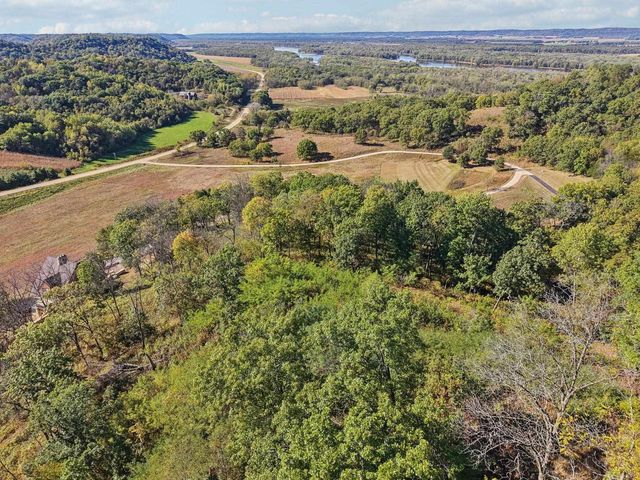 5210 County Road C Road, Spring Green, WI 53588