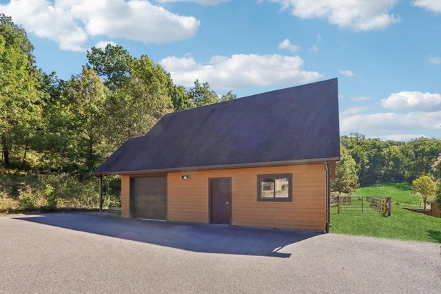 5210 County Road C Road, Spring Green, WI 53588