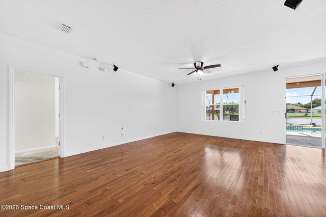 3955 Fenrose Circle, Melbourne, FL 32940