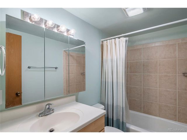 2402 Ryan Gulch Ct 2402, Silverthorne, CO 80498