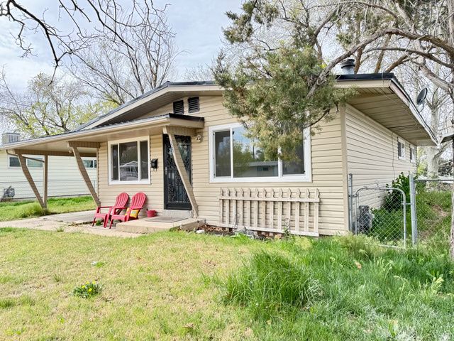 1521 N 300 W, Sunset, UT 84015