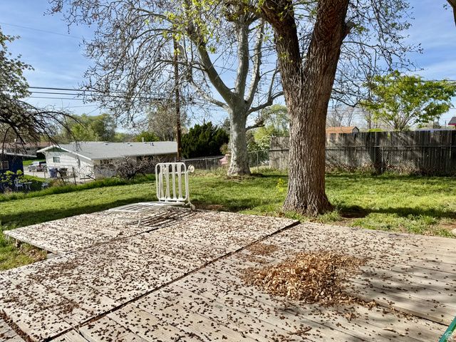 1521 N 300 W, Sunset, UT 84015
