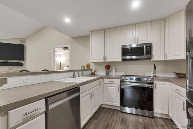 3420 Boulder Circle 201, Broomfield, CO 80023