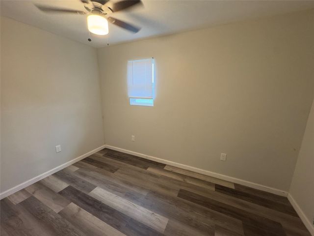 100 Simmons Family Farm RD, Lockhart, TX 78644