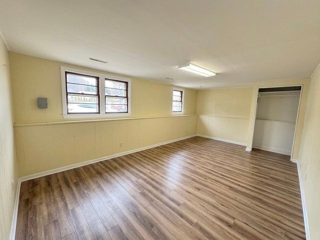 66 Harrison Ave, Woburn, MA 01801