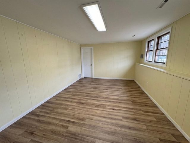 66 Harrison Ave, Woburn, MA 01801