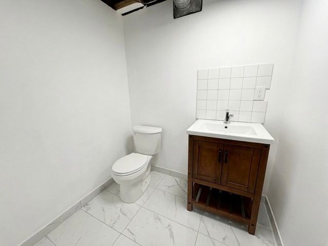 66 Harrison Ave, Woburn, MA 01801