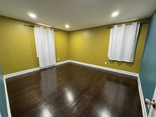 66 Harrison Ave, Woburn, MA 01801