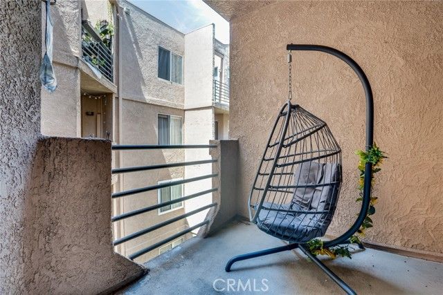 640 W 4th 315, Long Beach, CA 90802
