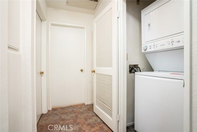 640 W 4th 315, Long Beach, CA 90802