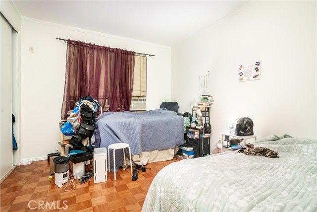 640 W 4th 315, Long Beach, CA 90802
