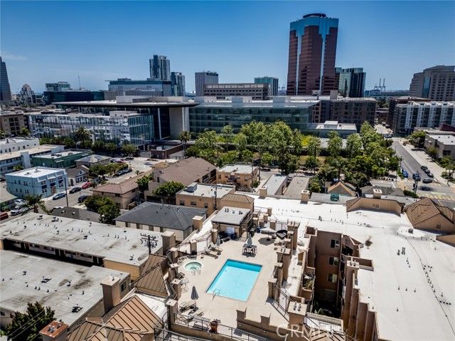 640 W 4th 315, Long Beach, CA 90802