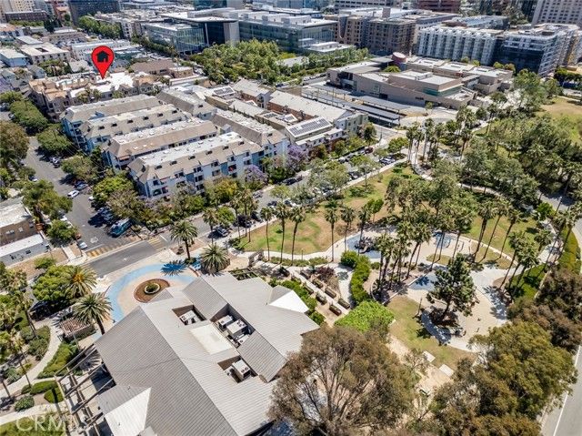 640 W 4th 315, Long Beach, CA 90802