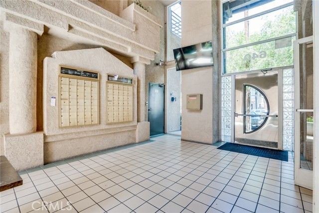640 W 4th 315, Long Beach, CA 90802