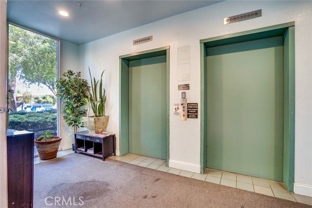 640 W 4th 315, Long Beach, CA 90802