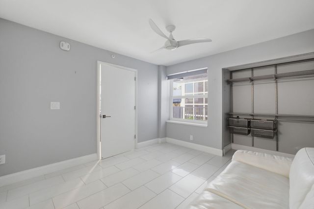 3901 S Flagler Drive 203, West Palm Beach, FL 33405